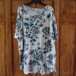 LULAROE white floral print S/S top sz 3XL woman's